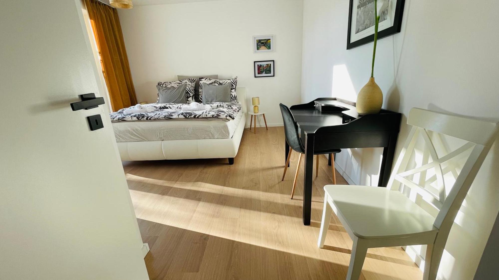 House Flow, 3 Room, Free 2 Parking Bratislava Ngoại thất bức ảnh