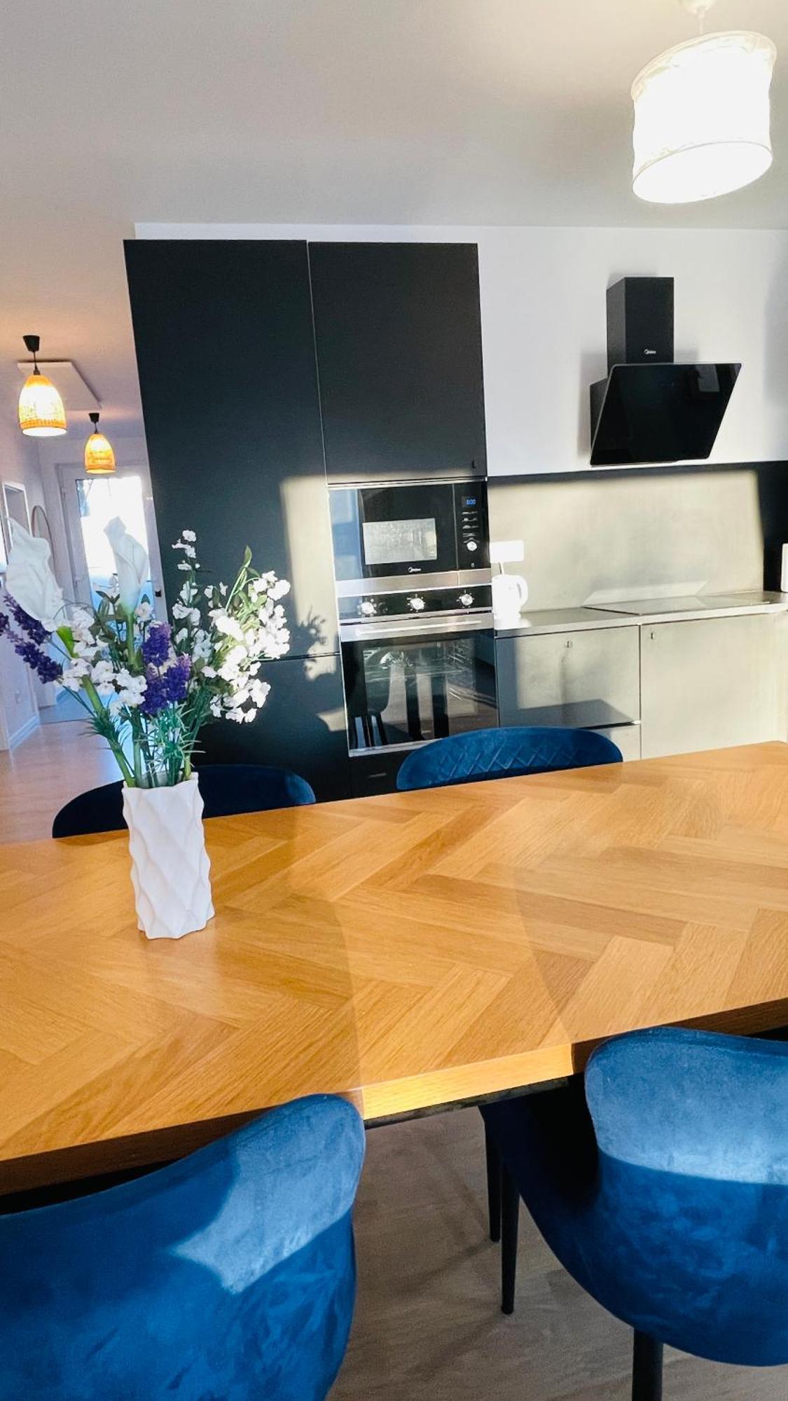House Flow, 3 Room, Free 2 Parking Bratislava Ngoại thất bức ảnh